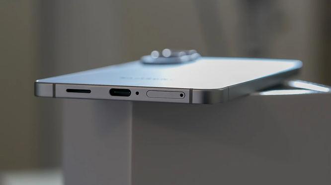 Samsung Galaxy S25 Edge: Texnologiyanın Zirvəsində Yeni İncəlik